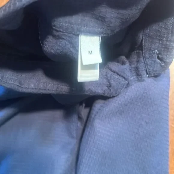 Armani dress shirt M (2575)